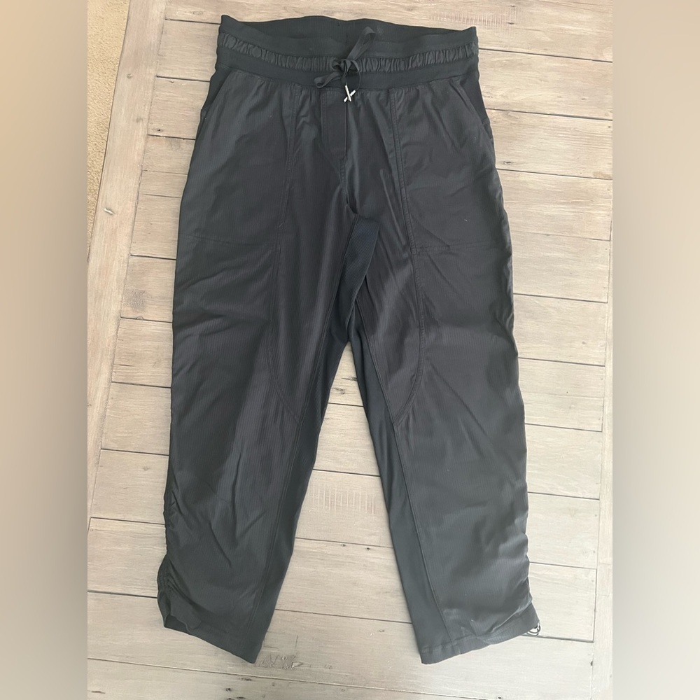 Lululemon Dance Studio Mid Rise Crop Pants